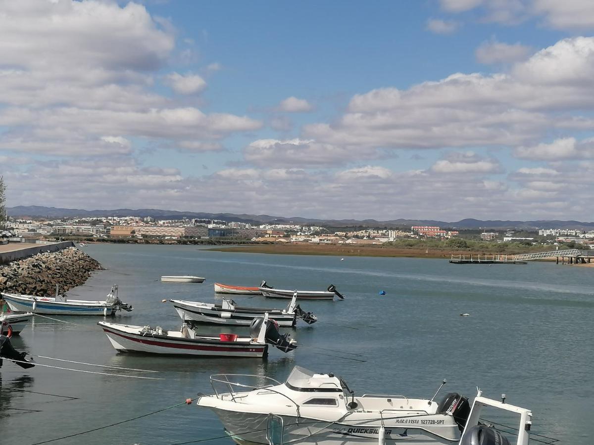 タヴィラApartamento 405 Em Urbanizacao Com Piscinasアパートメント エクステリア 写真